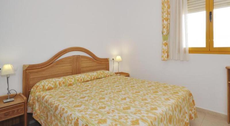 Apartamentos Ambar Beach Unitursa Calpe Rum bild