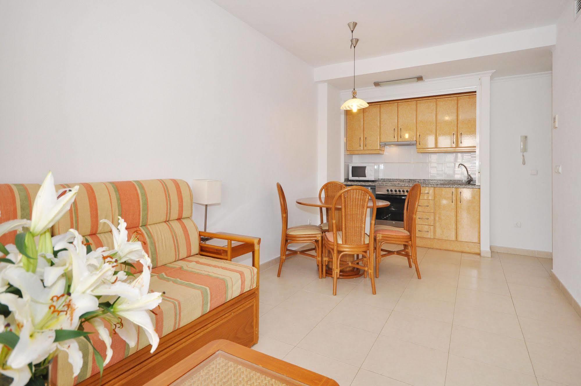 Apartamentos Ambar Beach Unitursa Calpe Exteriör bild